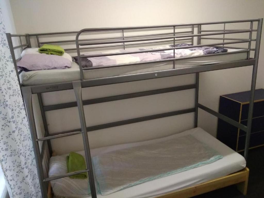 Cozy Rooms, 10 Min By Walk To The Center ברנו